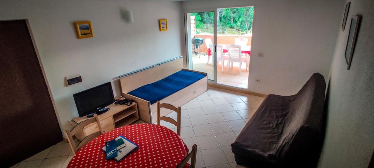 Residence Les Jardins De Sainte-Lucie "Piscine Chauffee" מראה חיצוני תמונה