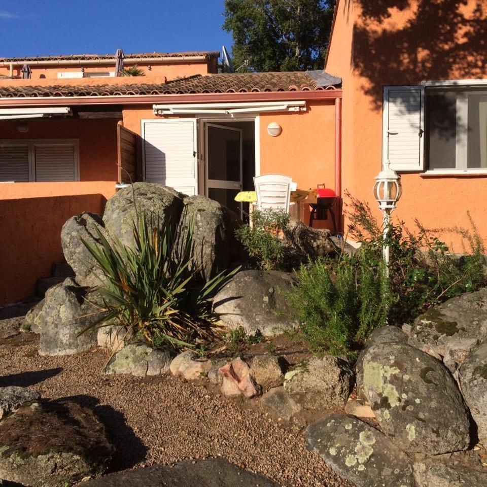 Residence Les Jardins De Sainte-Lucie "Piscine Chauffee" מראה חיצוני תמונה
