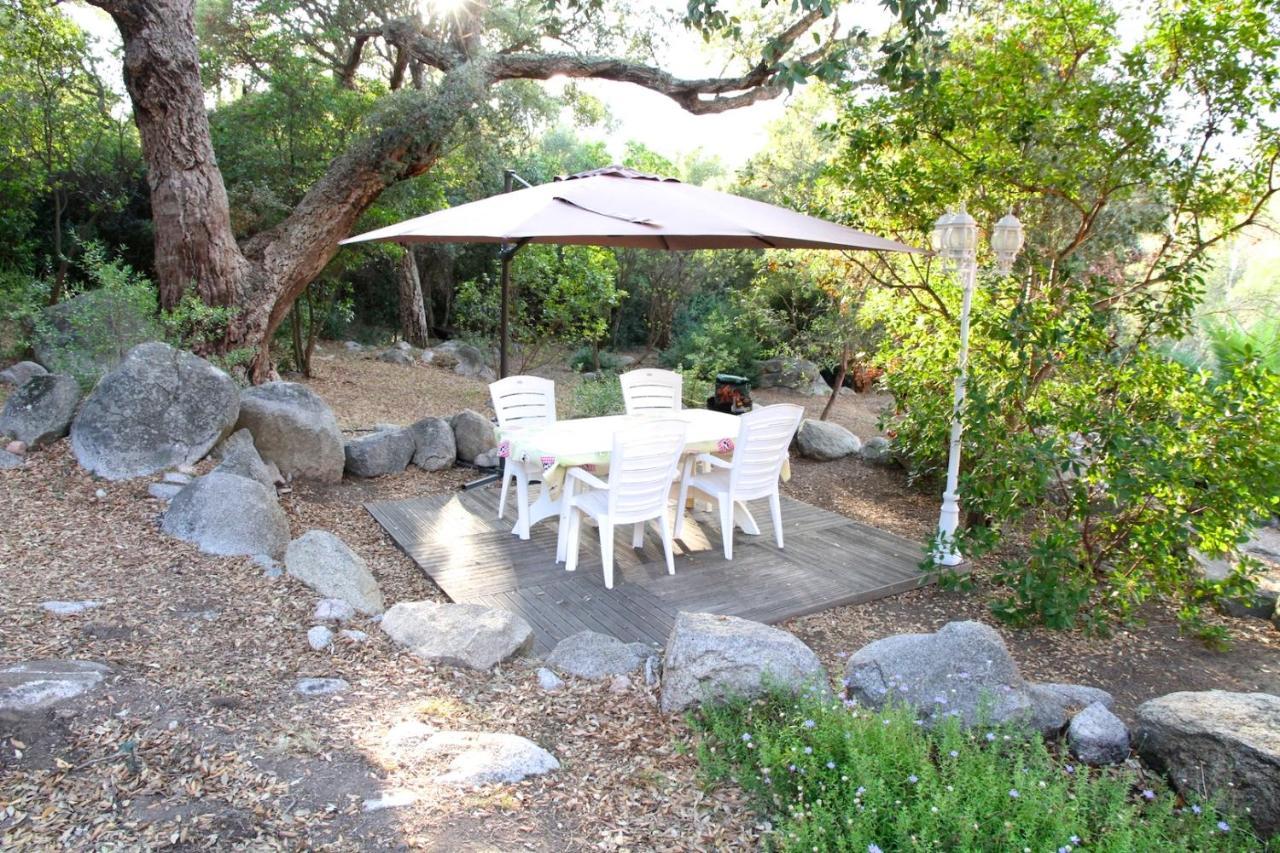 Residence Les Jardins De Sainte-Lucie "Piscine Chauffee" מראה חיצוני תמונה